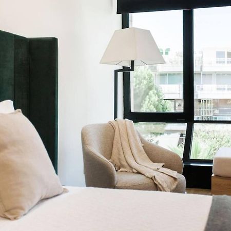 2 Sidebyside Suites In Athens Riviera By The Olon Exterior photo