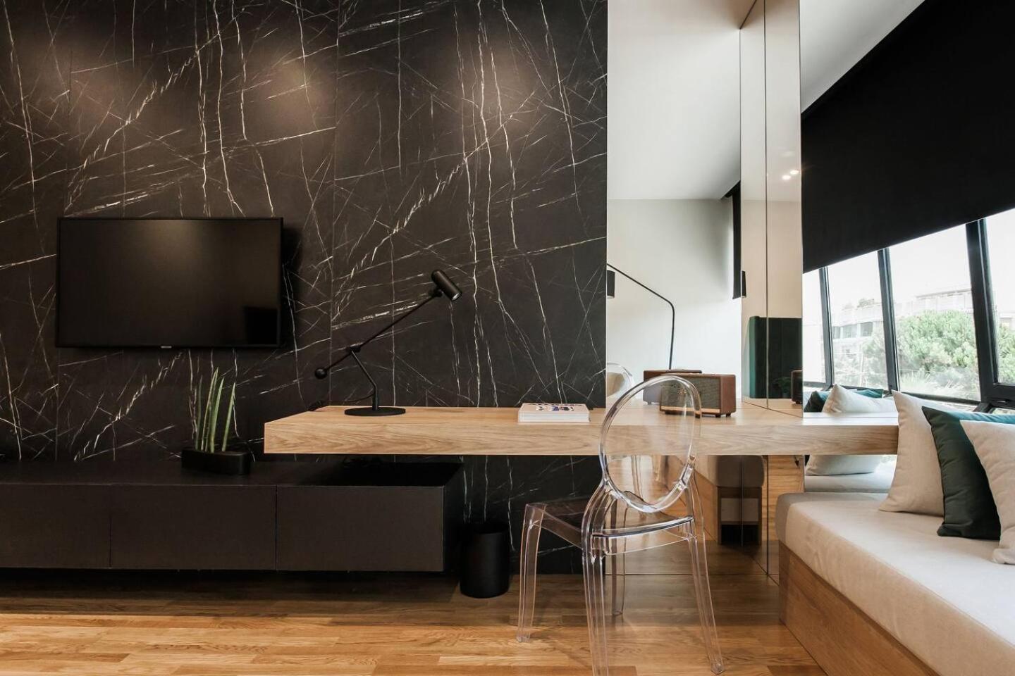 2 Sidebyside Suites In Athens Riviera By The Olon Exterior photo